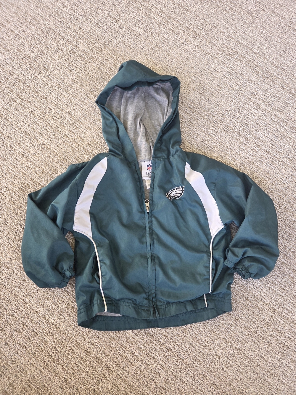 NFL Team Apparel Philadelphia Eagles Kids Jacket Size 4T
